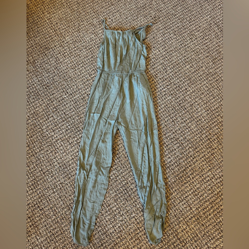 H&M romper - Picture 2 of 3